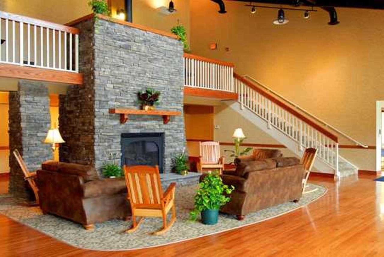 Chief Logan Lodge Hotel & Conference Eksteriør billede